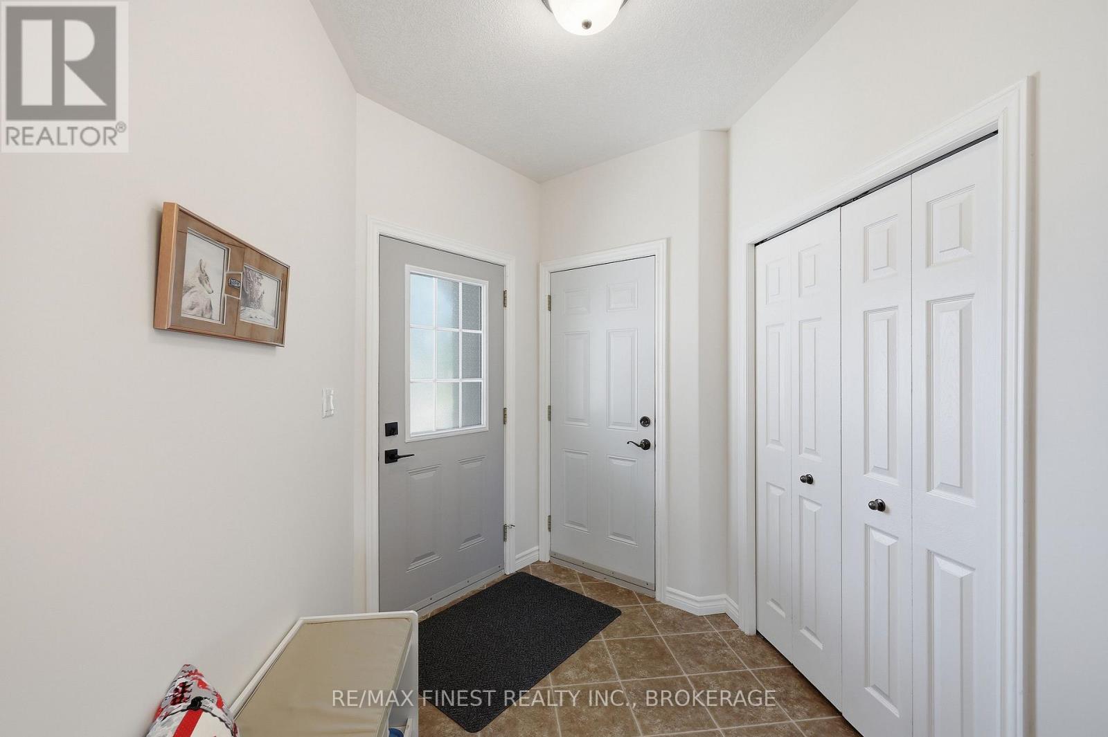 123 Connell Drive, Loyalist, Ontario  K7N 0A3 - Photo 4 - X13249840