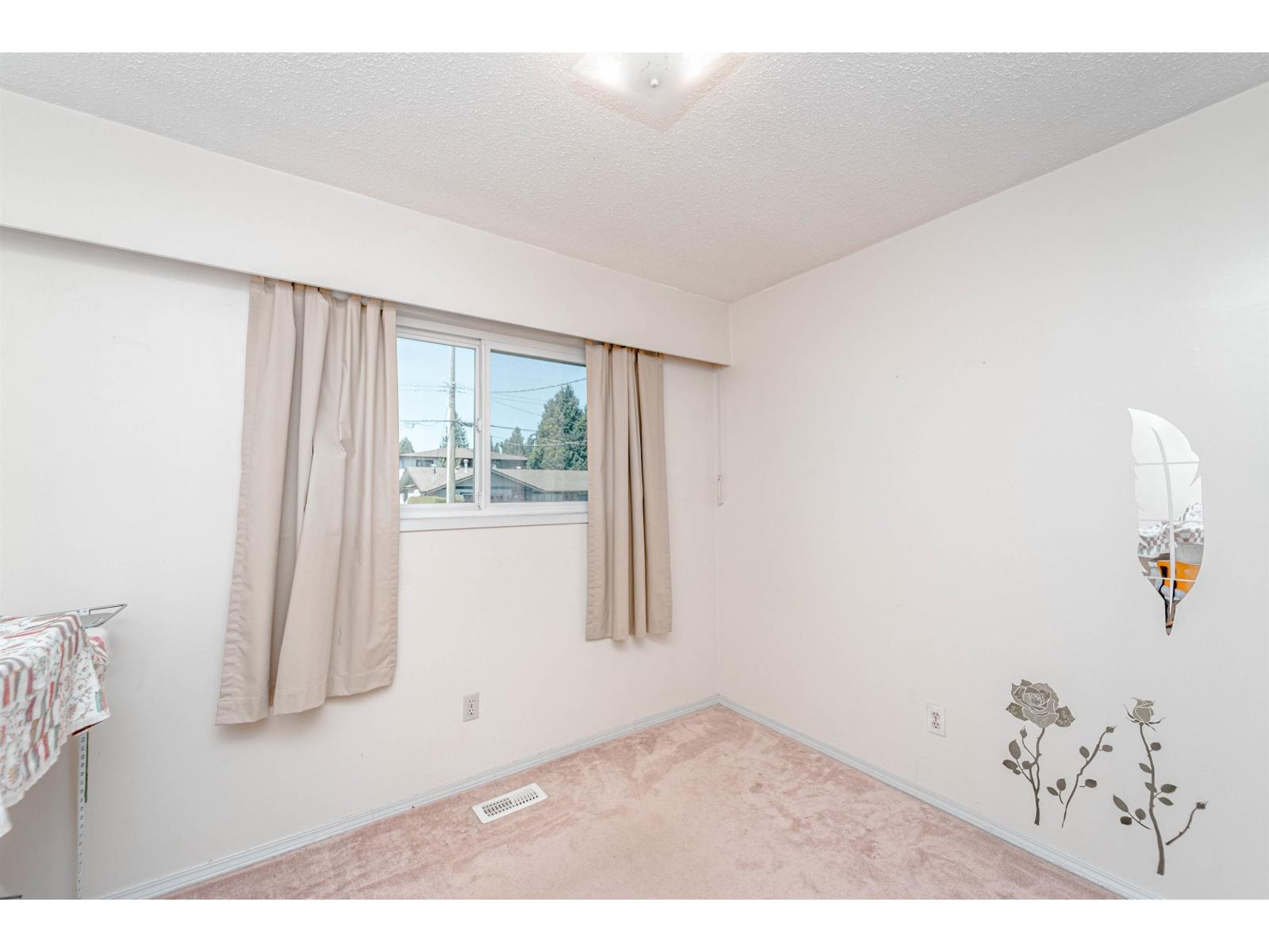 2104 Bakerview Street, Abbotsford, British Columbia  V2T 3B1 - Photo 25 - R3132070