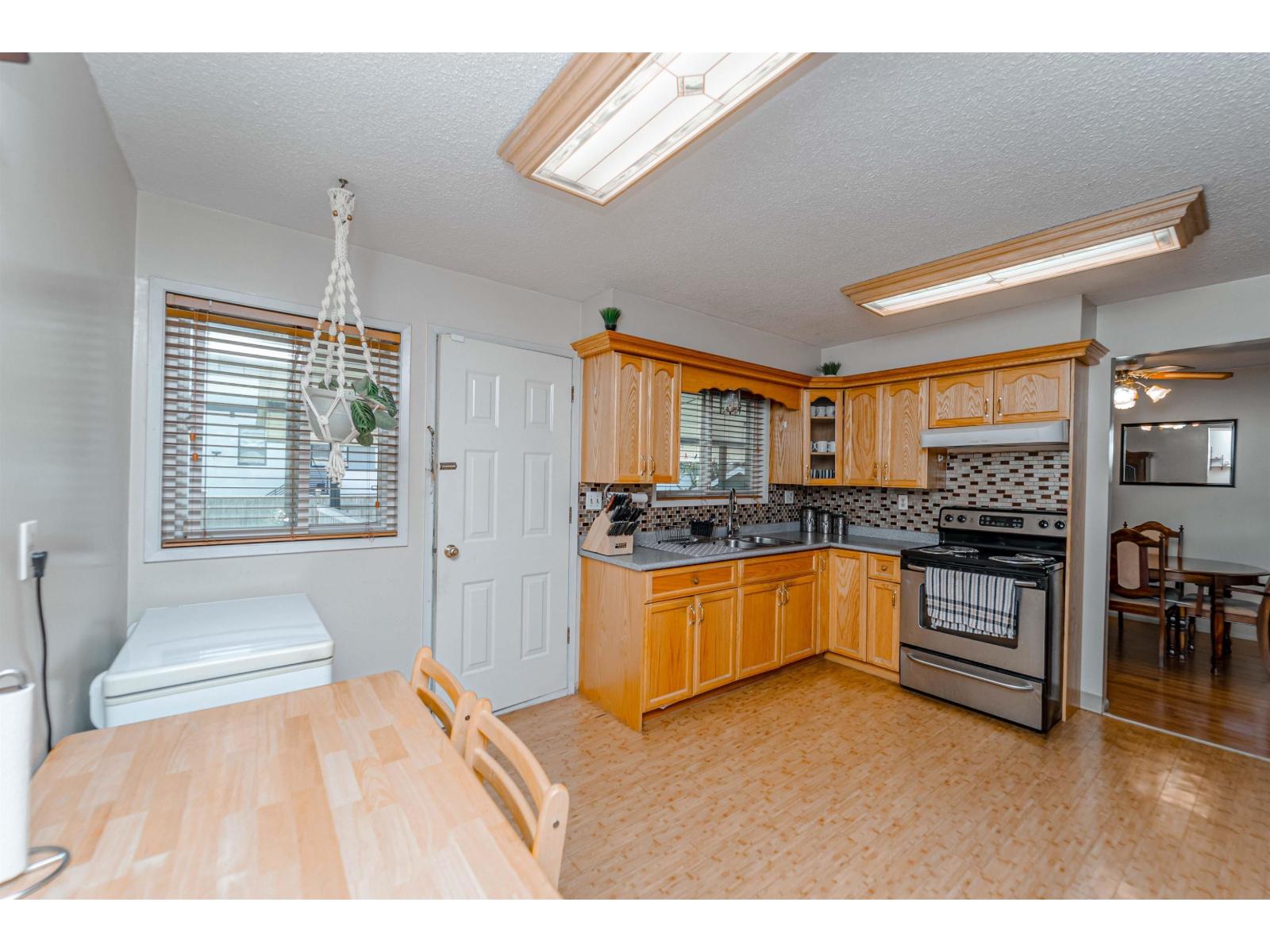 2104 Bakerview Street, Abbotsford, British Columbia  V2T 3B1 - Photo 17 - R3132070