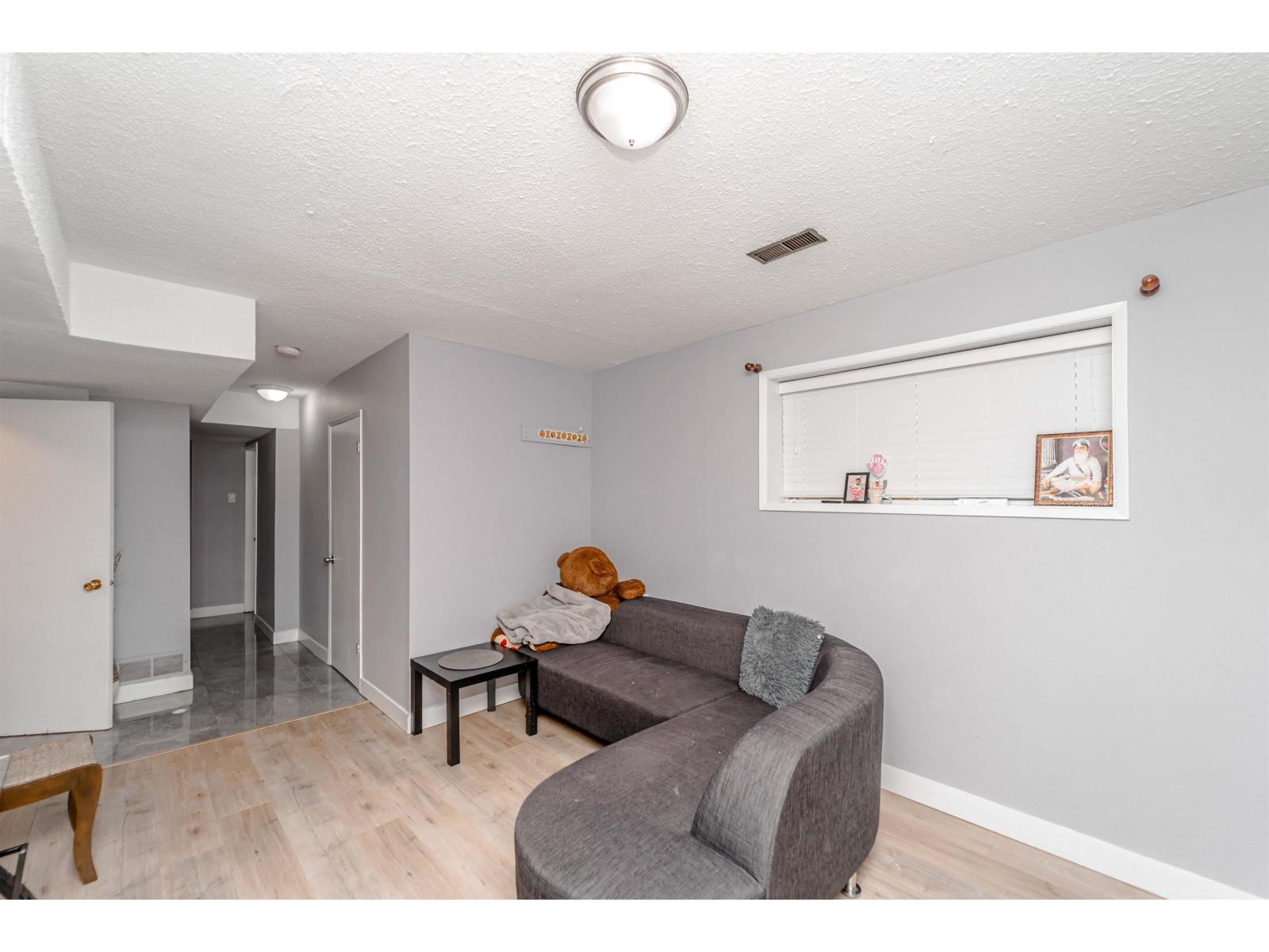 2104 Bakerview Street, Abbotsford, British Columbia  V2T 3B1 - Photo 34 - R3132070