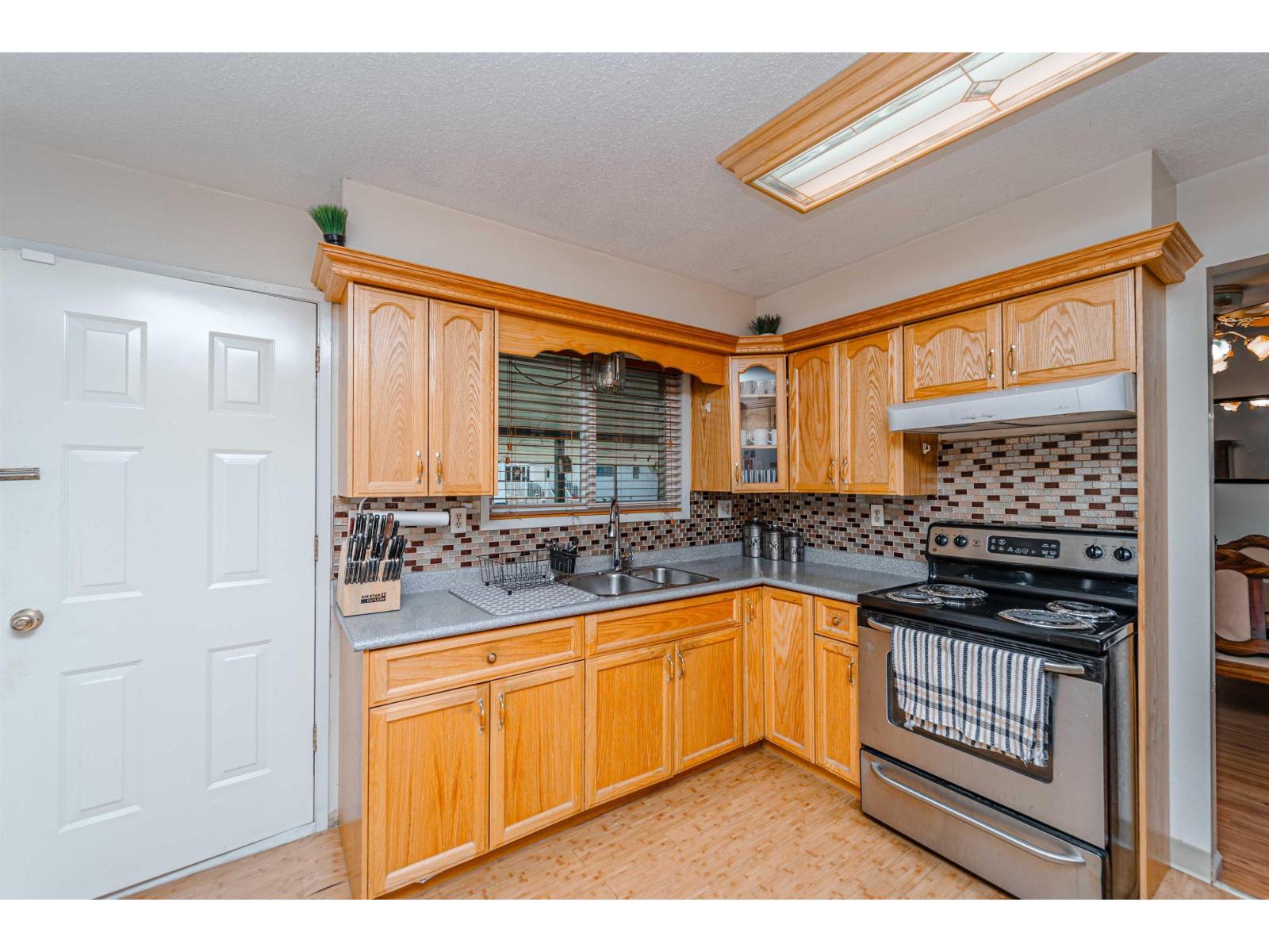 2104 Bakerview Street, Abbotsford, British Columbia  V2T 3B1 - Photo 14 - R3132070