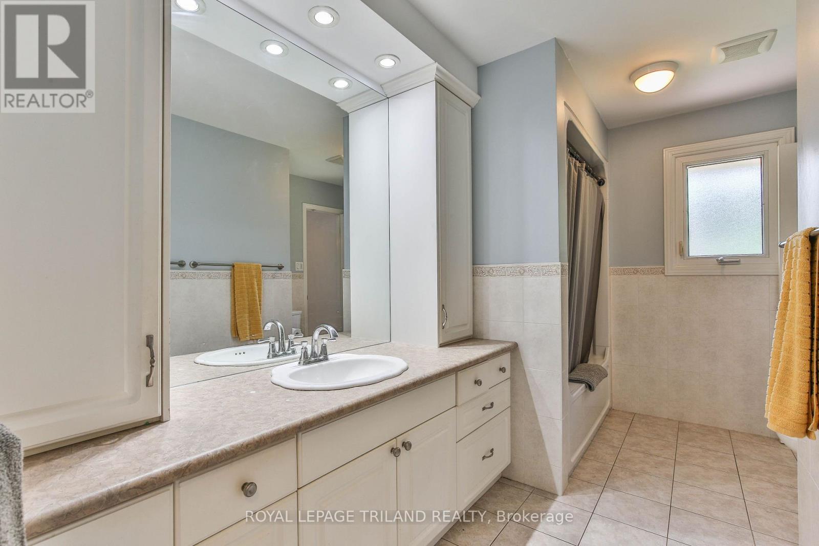 22 York Street, Middlesex Centre, Ontario  N0L 1E0 - Photo 18 - X13249864