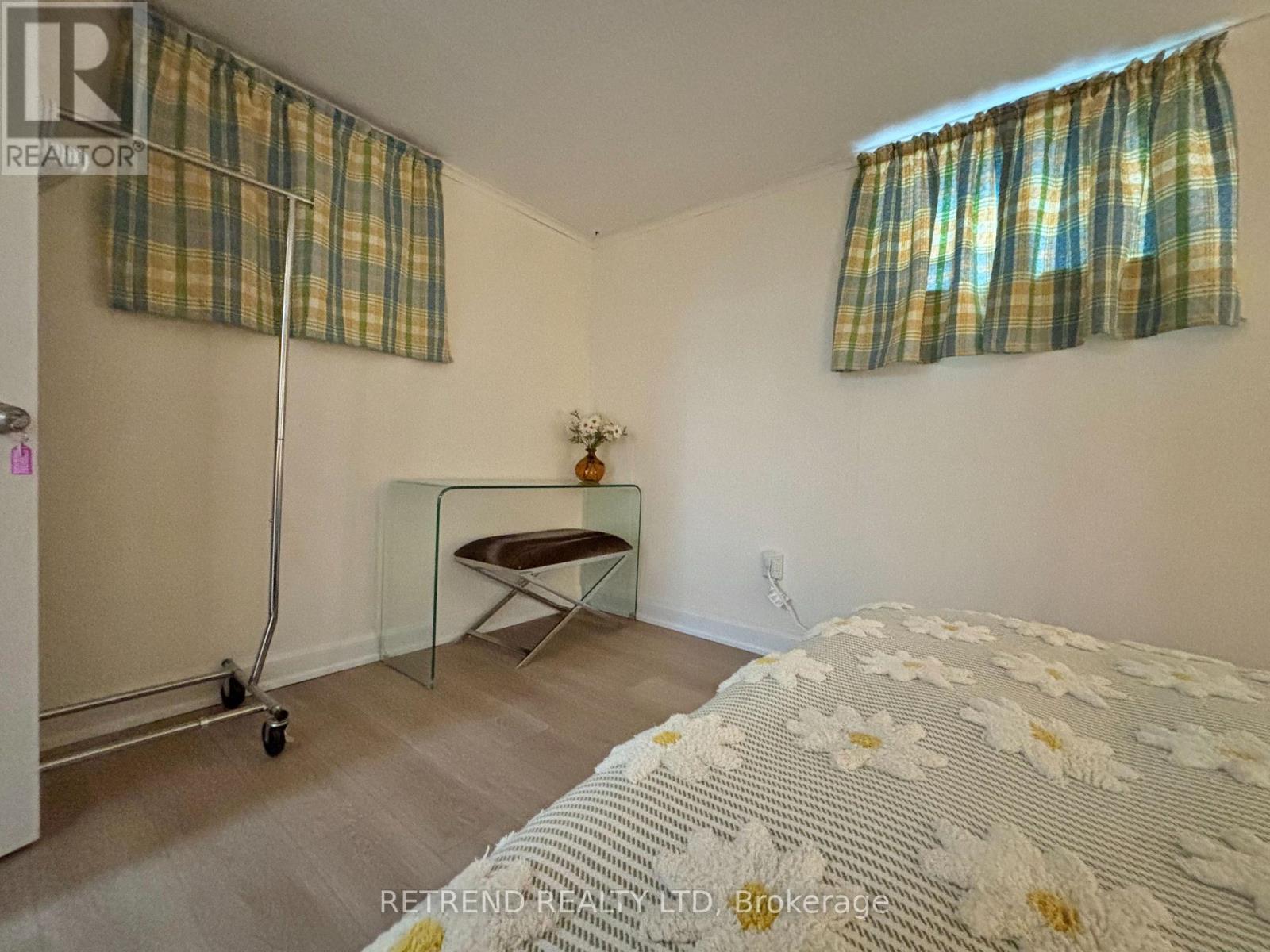 Lower - 260 Ranee Avenue, Toronto, Ontario  M6A 1N6 - Photo 12 - W13249522