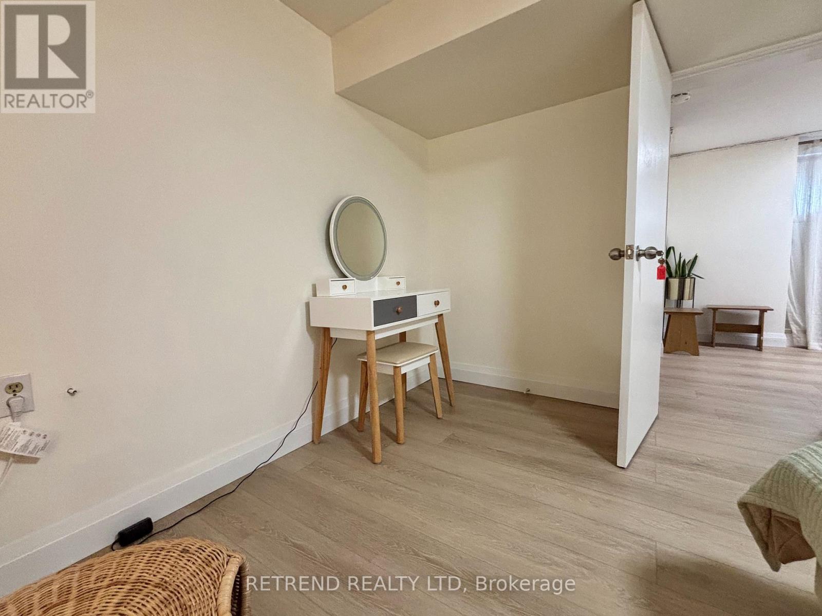 Lower - 260 Ranee Avenue, Toronto, Ontario  M6A 1N6 - Photo 15 - W13249522