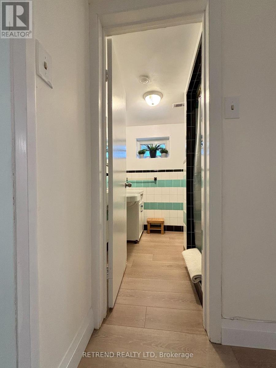 Lower - 260 Ranee Avenue, Toronto, Ontario  M6A 1N6 - Photo 23 - W13249522