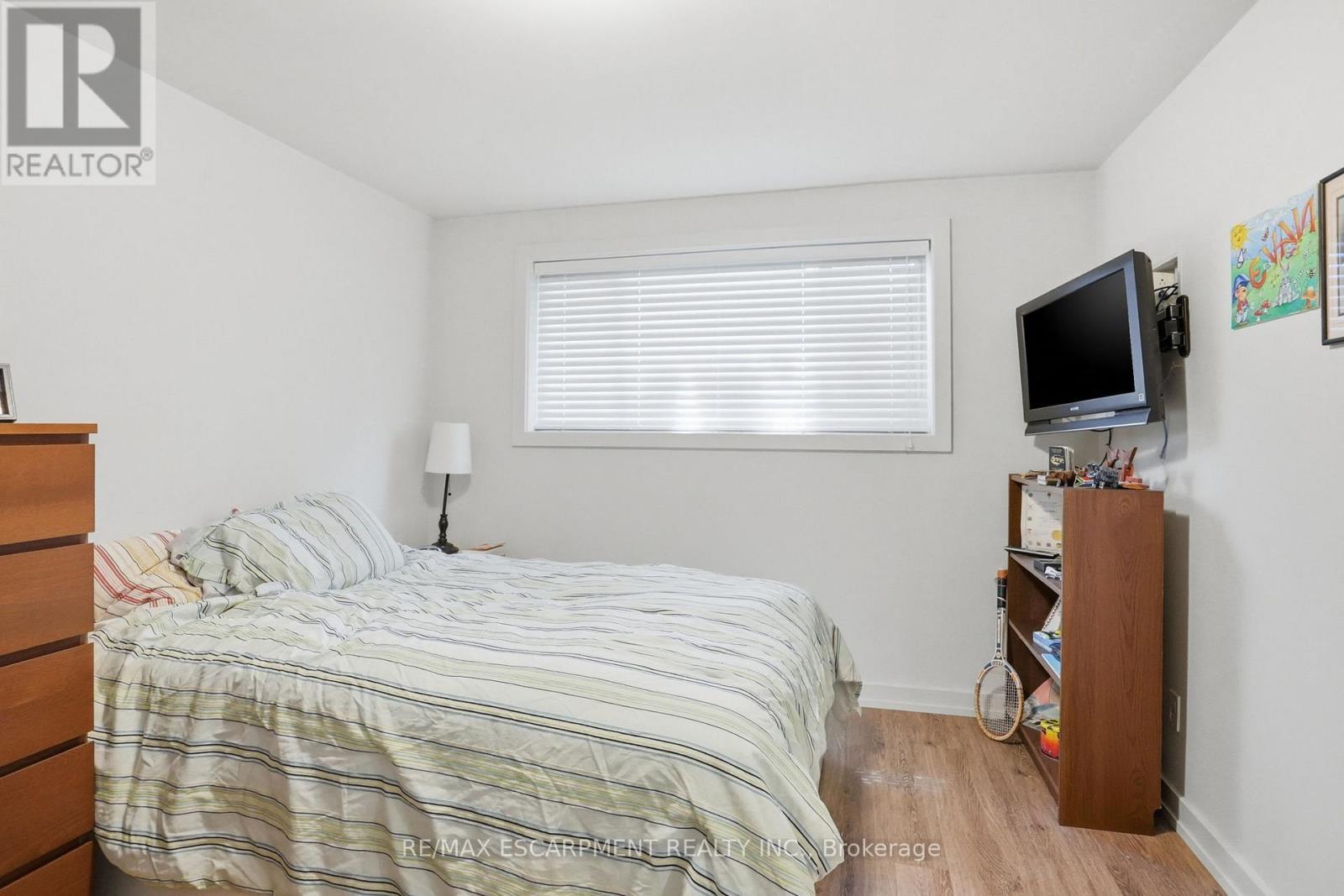 570 Rosedale Crescent, Burlington, Ontario  L7N 2T1 - Photo 19 - W13249660