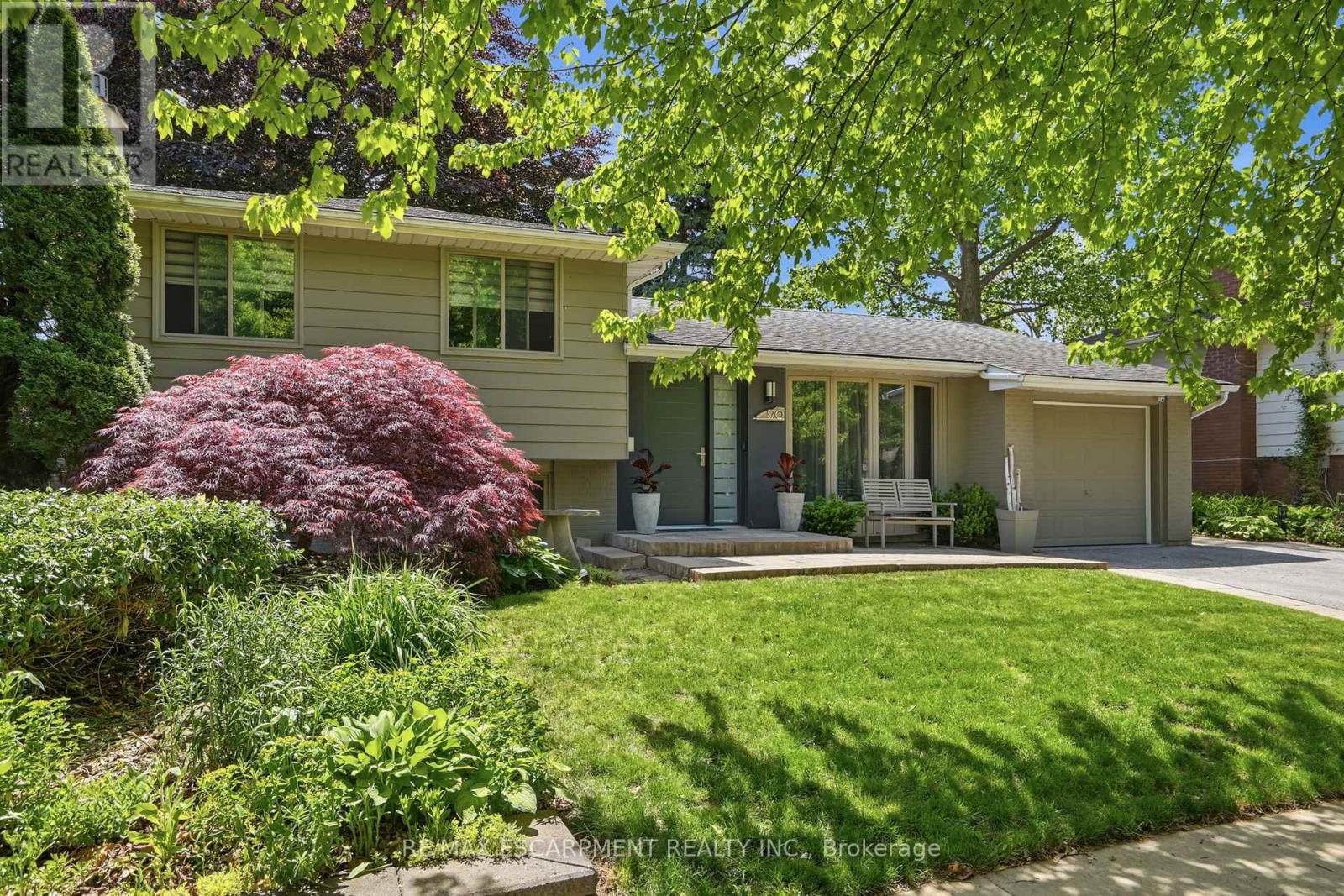570 Rosedale Crescent, Burlington, Ontario  L7N 2T1 - Photo 2 - W13249660
