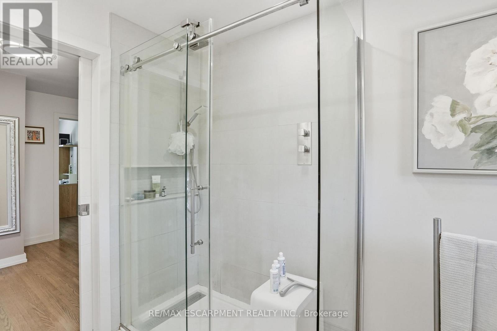 570 Rosedale Crescent, Burlington, Ontario  L7N 2T1 - Photo 21 - W13249660