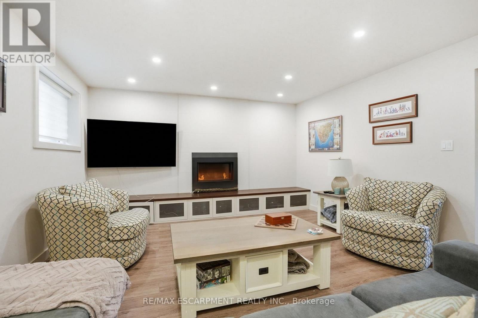 570 Rosedale Crescent, Burlington, Ontario  L7N 2T1 - Photo 25 - W13249660