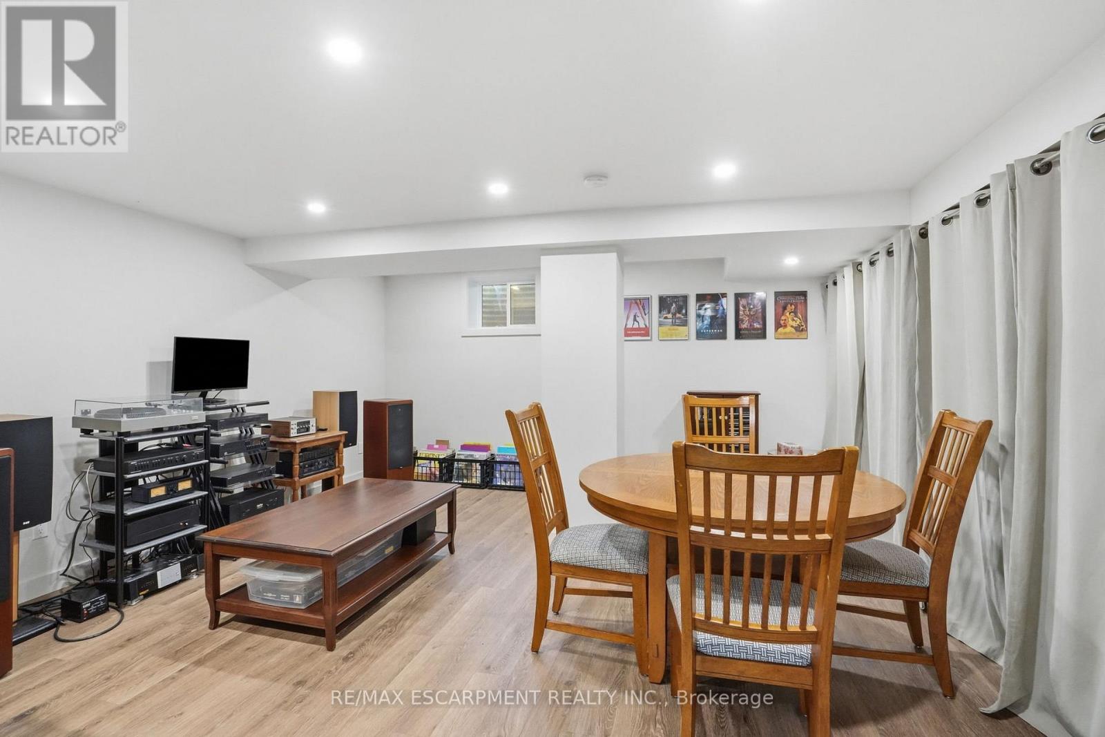 570 Rosedale Crescent, Burlington, Ontario  L7N 2T1 - Photo 28 - W13249660