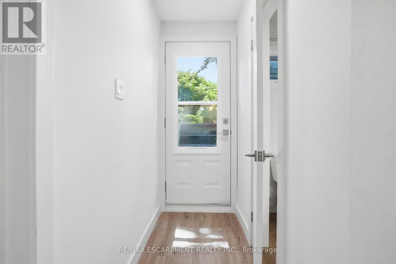 570 Rosedale Crescent, Burlington, Ontario  L7N 2T1 - Photo 29 - W13249660