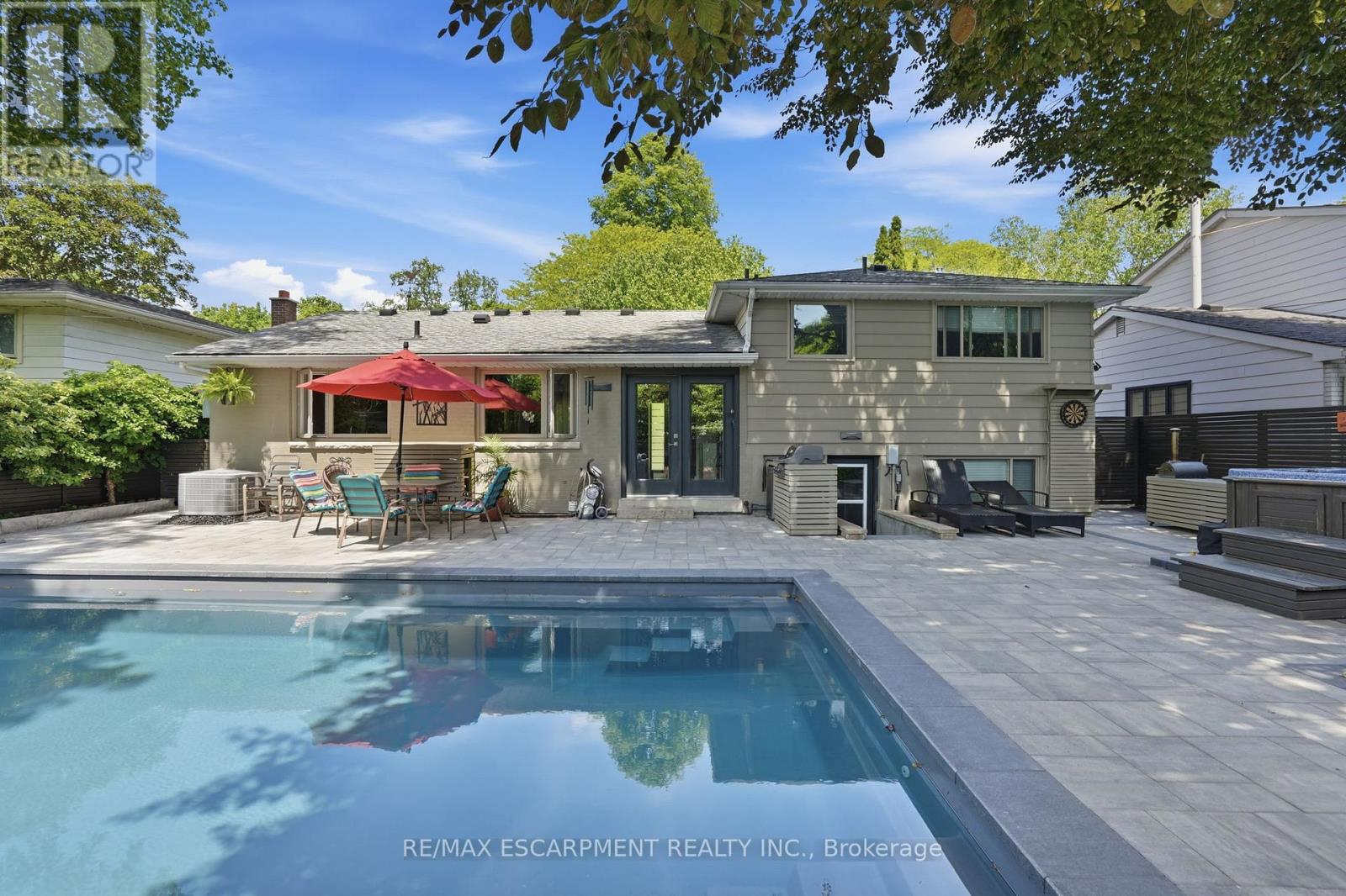 570 Rosedale Crescent, Burlington, Ontario  L7N 2T1 - Photo 35 - W13249660