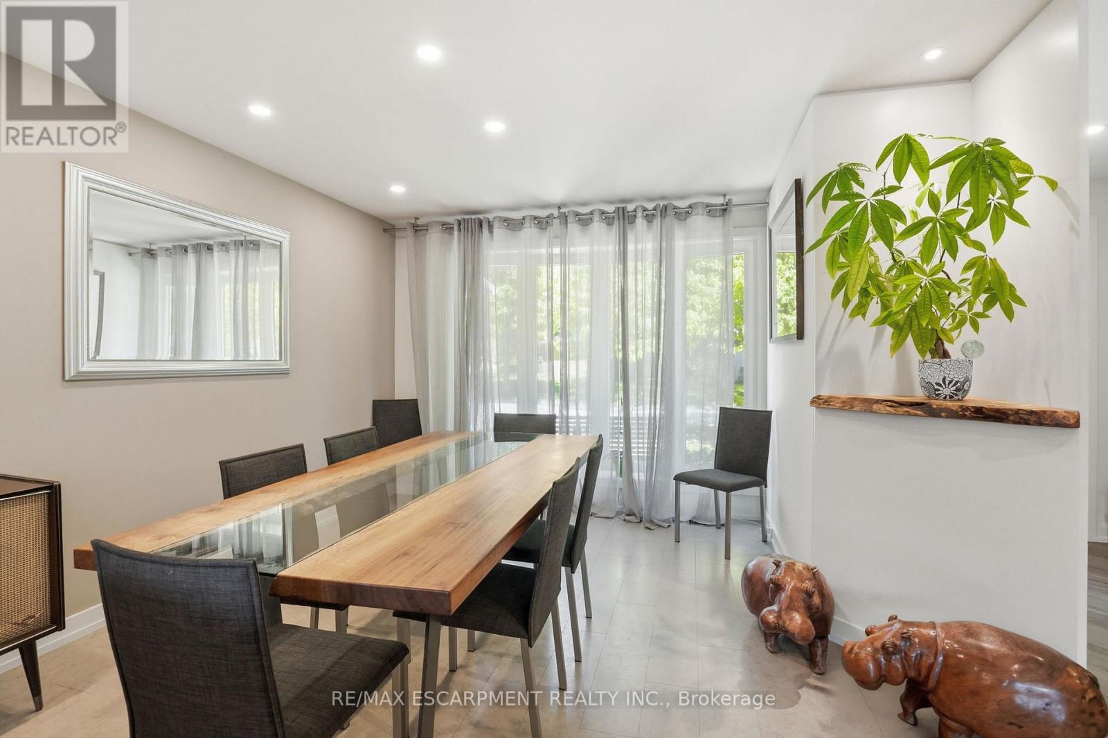 570 Rosedale Crescent, Burlington, Ontario  L7N 2T1 - Photo 6 - W13249660