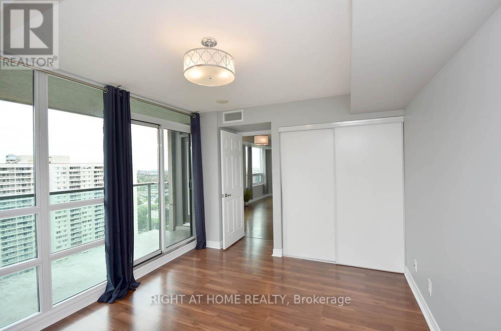 2301 - 208 Enfield Place, Mississauga, Ontario  L5B 0B8 - Photo 11 - W13249690