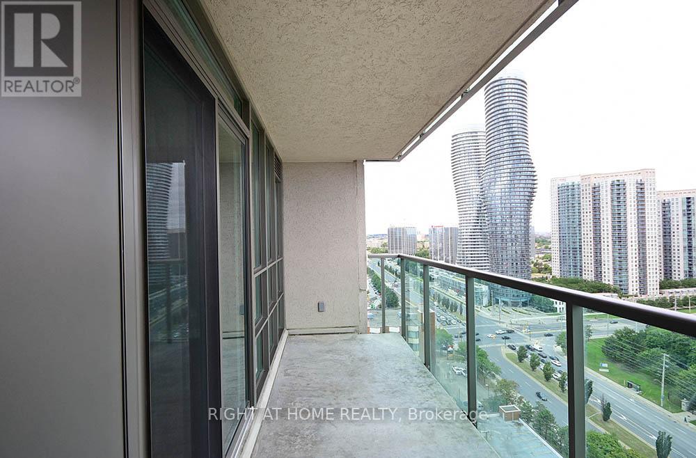 2301 - 208 Enfield Place, Mississauga, Ontario  L5B 0B8 - Photo 13 - W13249690