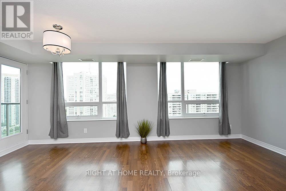 2301 - 208 Enfield Place, Mississauga, Ontario  L5B 0B8 - Photo 3 - W13249690