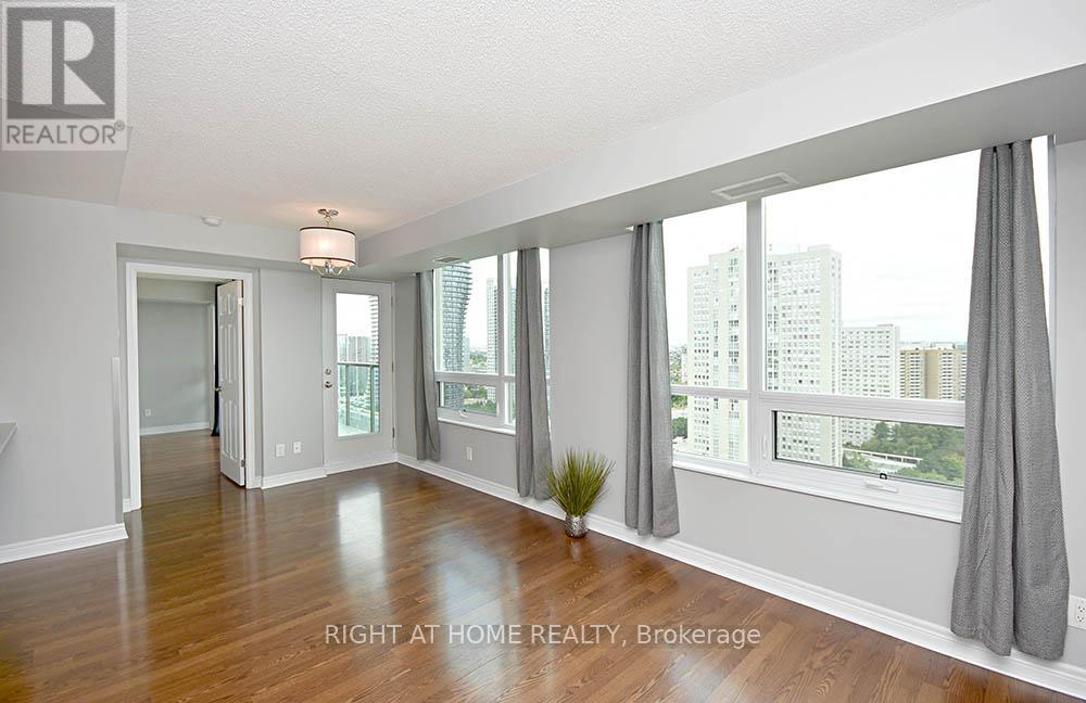 2301 - 208 Enfield Place, Mississauga, Ontario  L5B 0B8 - Photo 4 - W13249690