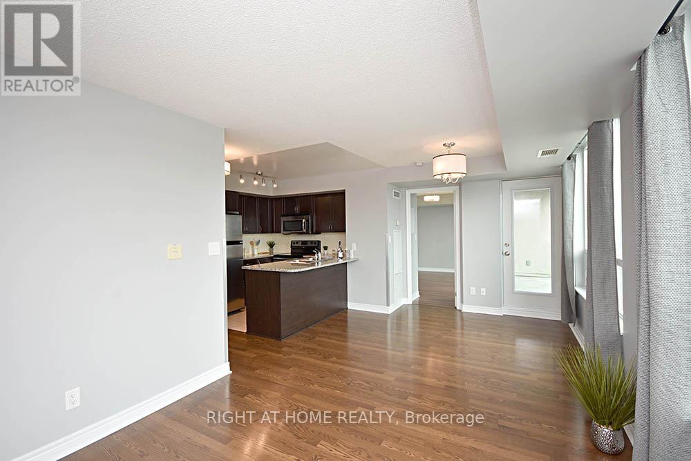 2301 - 208 Enfield Place, Mississauga, Ontario  L5B 0B8 - Photo 5 - W13249690