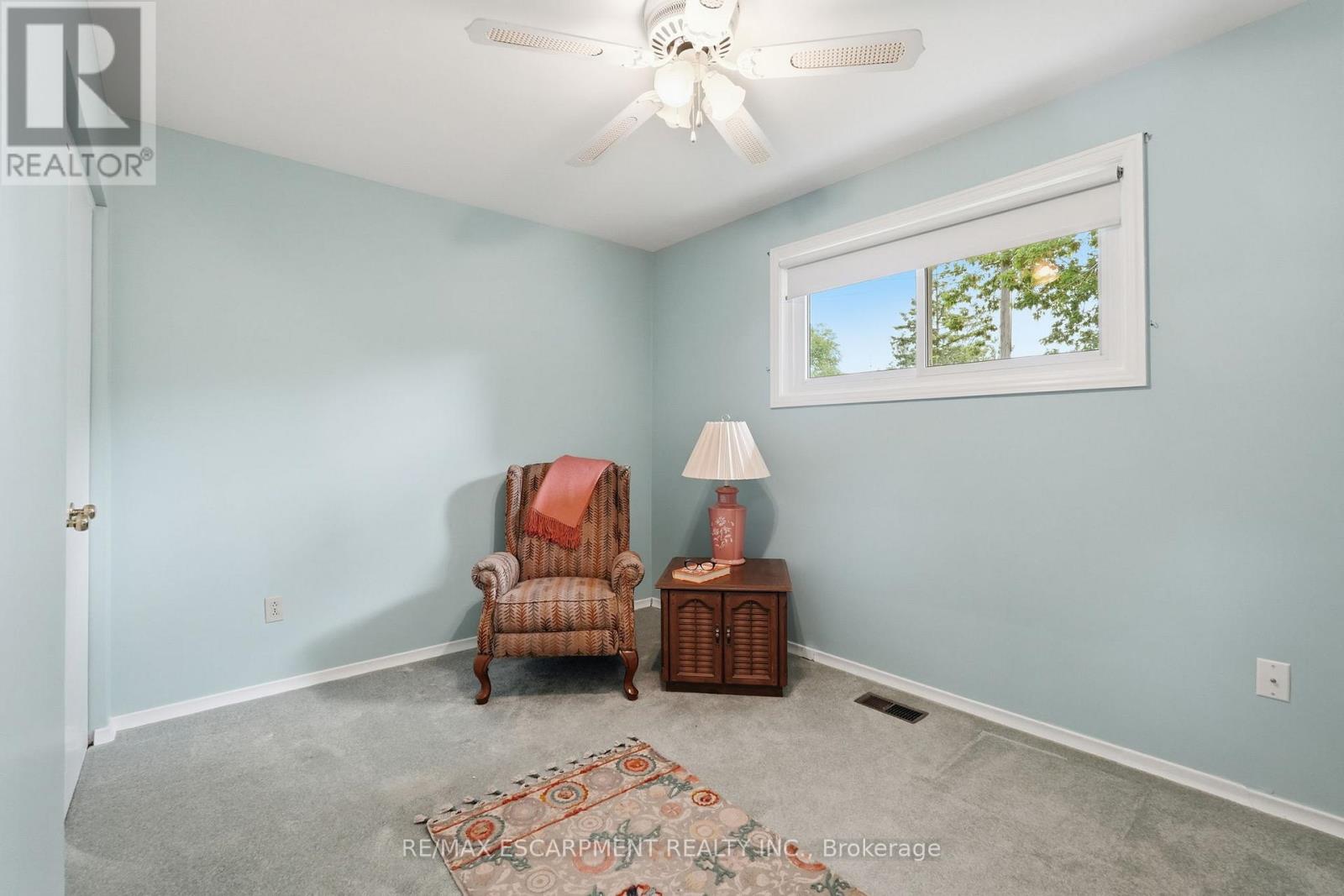 1347 Fisher Avenue, Burlington, Ontario  L7P 2L7 - Photo 16 - W13249692
