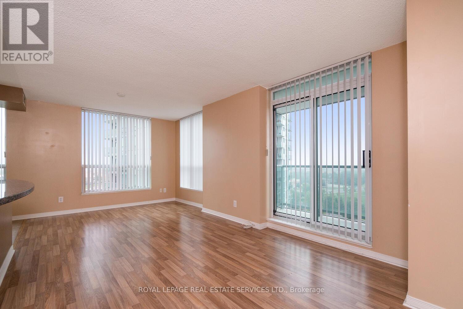 704 - 4850 Glen Erin Drive, Mississauga, Ontario  L5M 7S1 - Photo 5 - W13249700