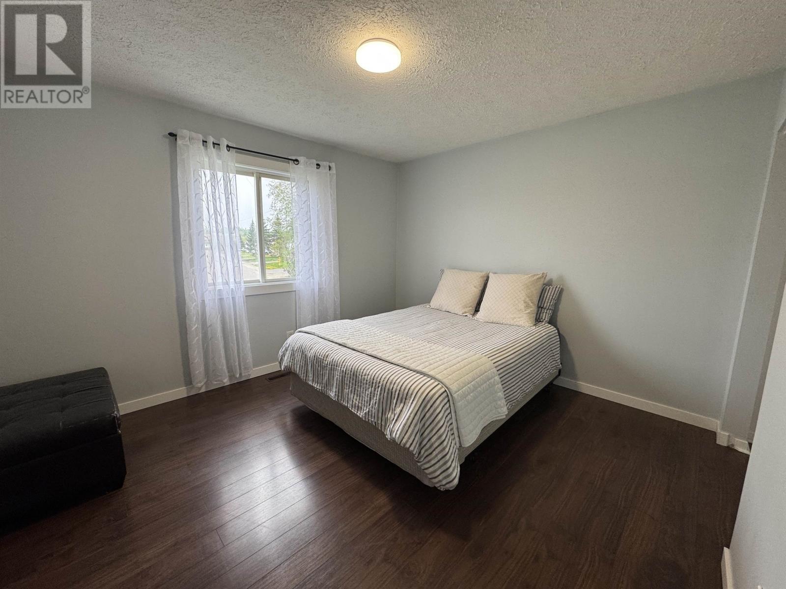 25 Brooks Street, Manitouwadge, Ontario  P0T 2C0 - Photo 13 - TB253346