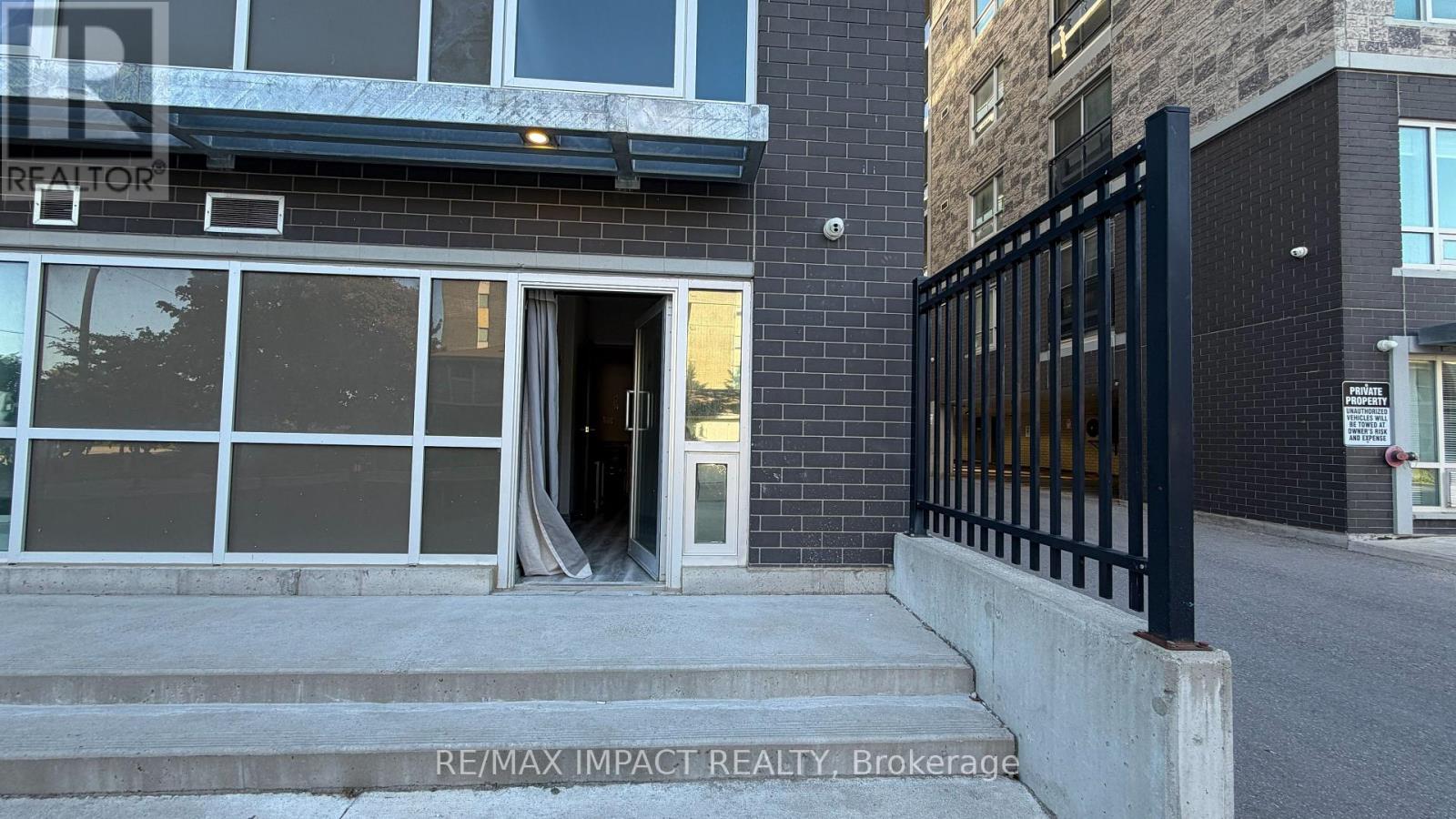 B04 - 275 Larch Street, Waterloo, Ontario  N2L 3R2 - Photo 12 - X13249444