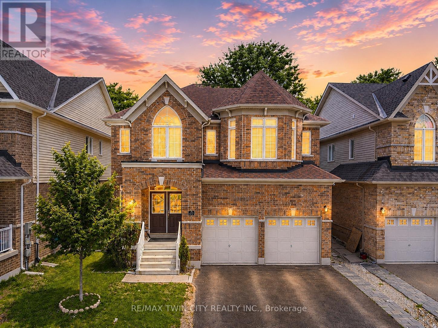 667 Linden Drive, Cambridge, Ontario  N3H 0B6 - Photo 2 - X13249626