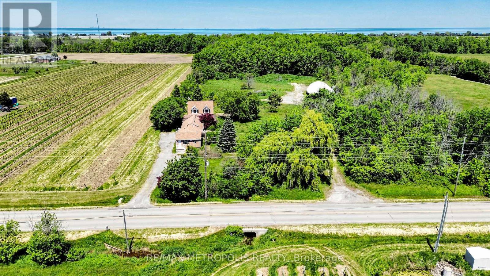 3949 Greenlane Road, Lincoln, Ontario  L0R 1B1 - Photo 2 - X13249682