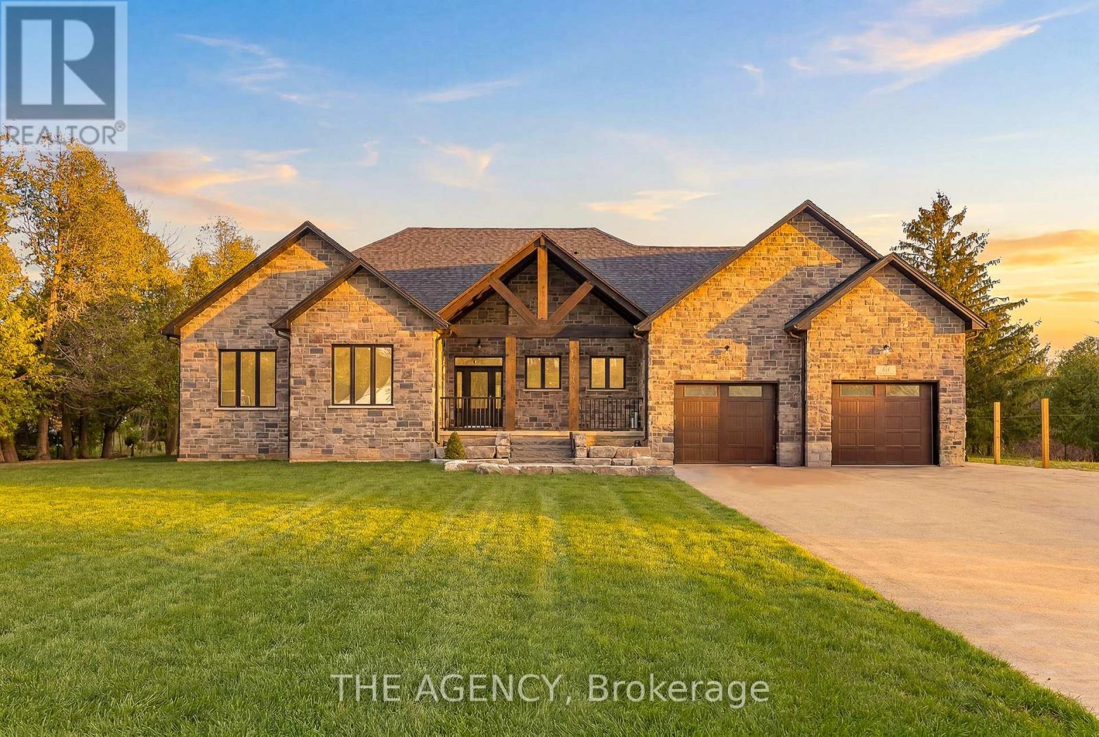 75 ROBINSON ROAD, Cambridge, Ontario