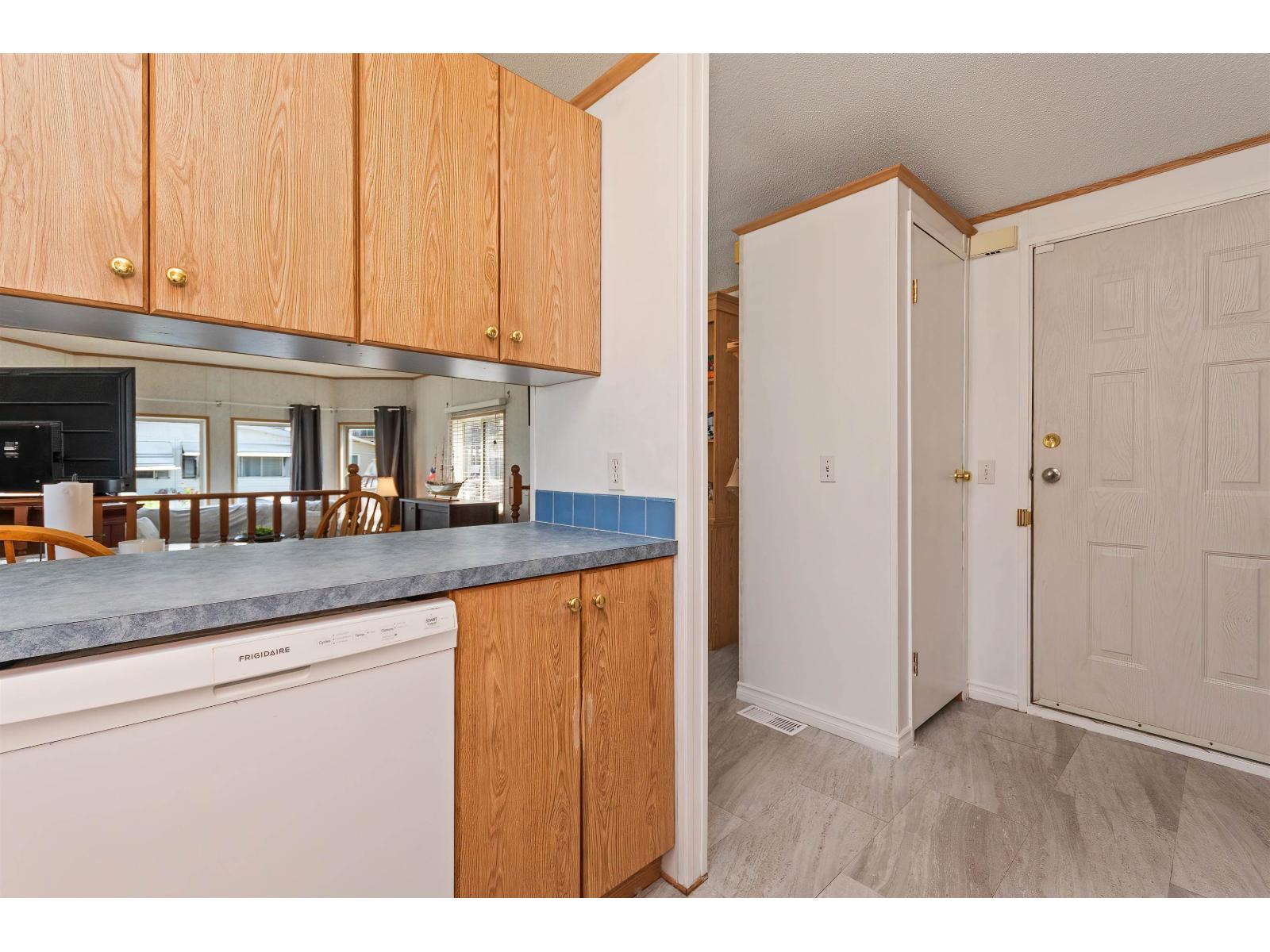 22 26892 Fraser Highway, Langley, British Columbia  V4W 3T5 - Photo 14 - R3130857