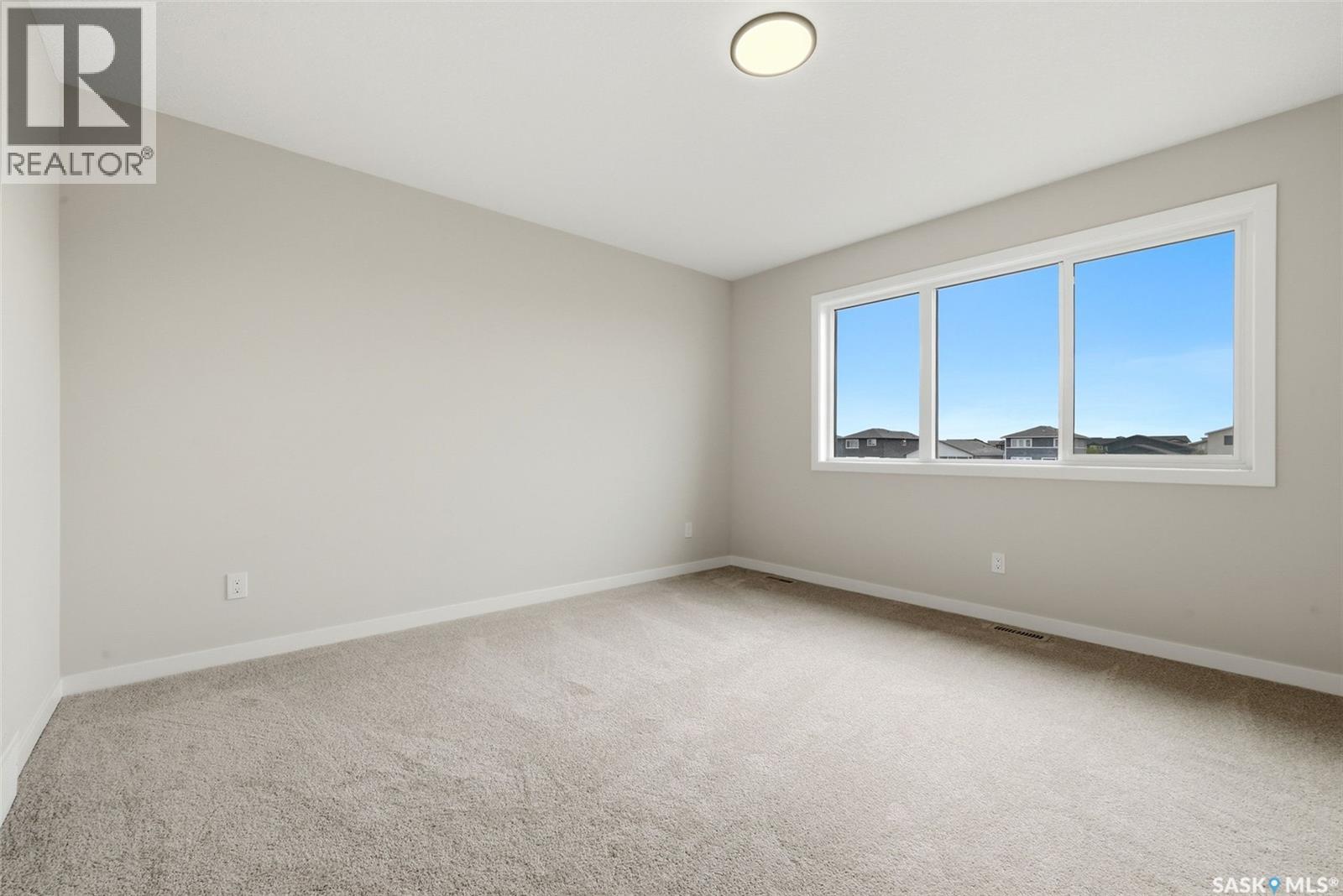 3252 Favel Drive, Regina, Saskatchewan  S4V 4B3 - Photo 23 - SK028461