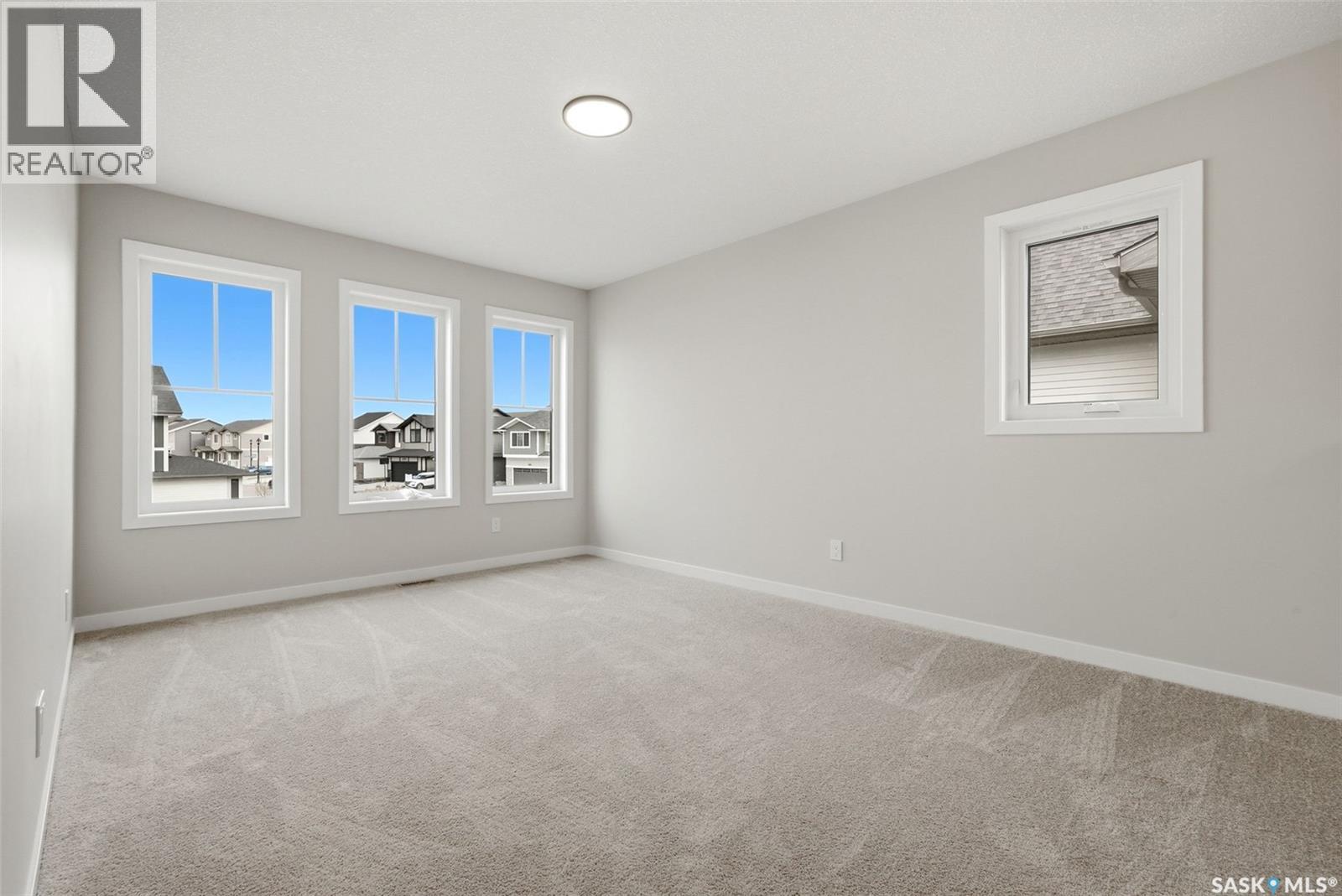 3252 Favel Drive, Regina, Saskatchewan  S4V 4B3 - Photo 21 - SK028461
