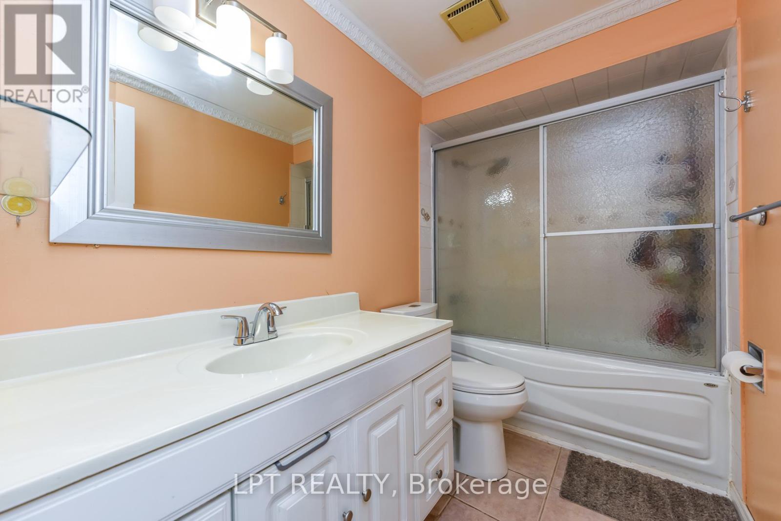 67 Kay Drive, Toronto, Ontario  M9V 4X8 - Photo 26 - W13249714