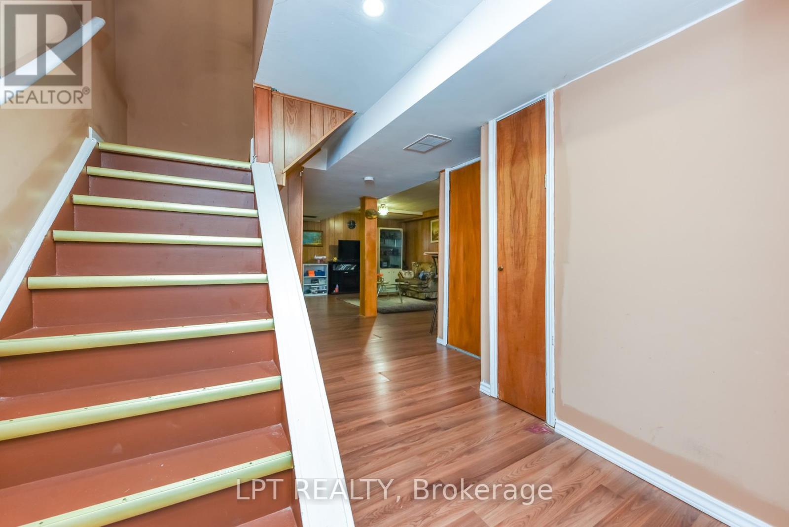 67 Kay Drive, Toronto, Ontario  M9V 4X8 - Photo 36 - W13249714