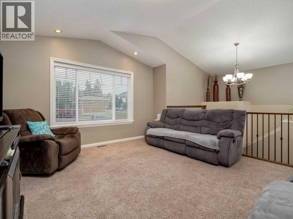 5207 58 Ave, Taber, Alberta  T1G 1K7 - Photo 6 - A2317248