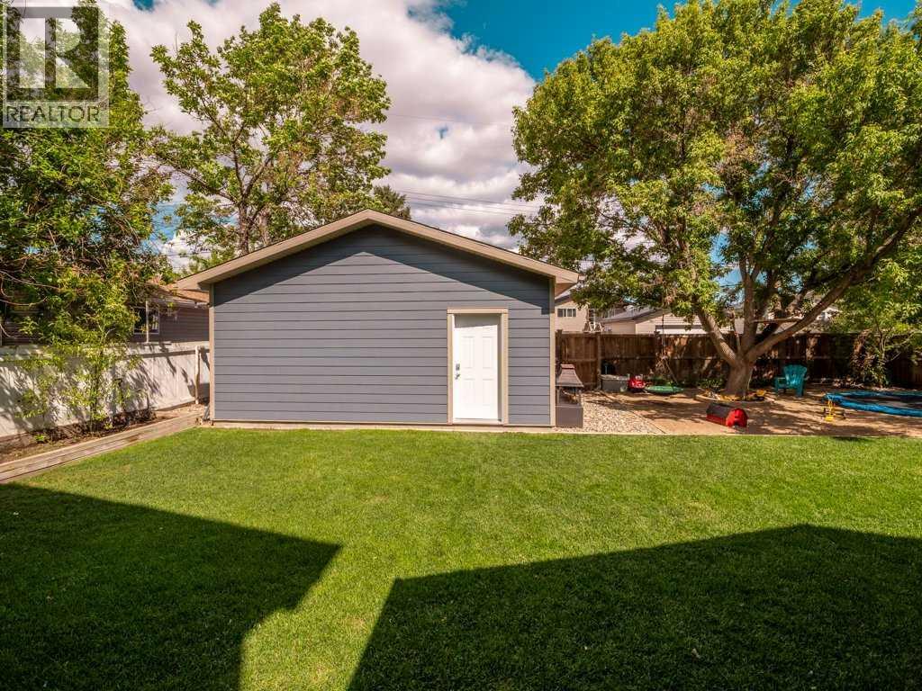 1305 7 Street N, Lethbridge, Alberta  T1H 1Y8 - Photo 43 - A2318330