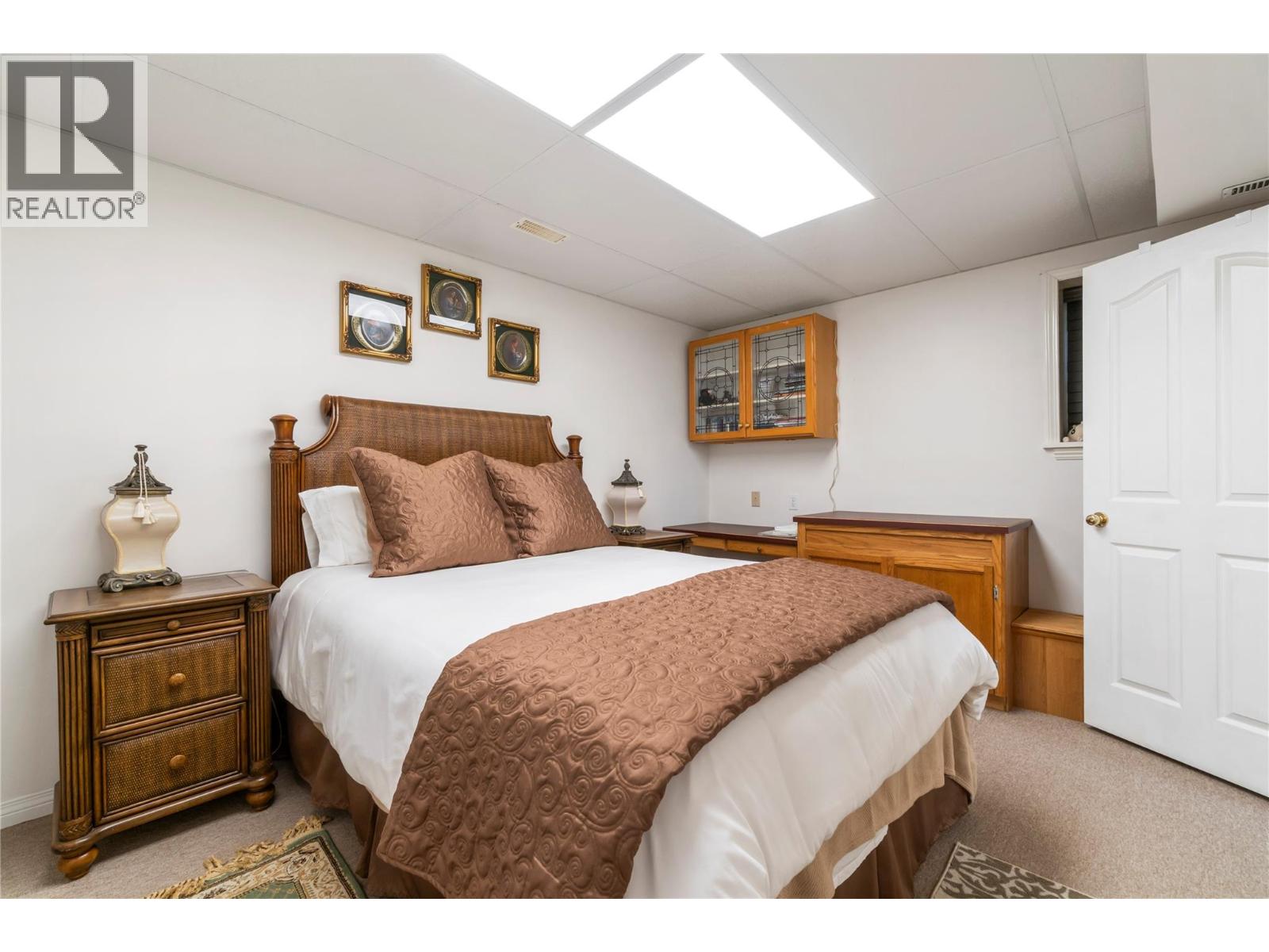 2215 Lakeview Drive, Blind Bay, British Columbia  V0E 2W2 - Photo 38 - 10390274