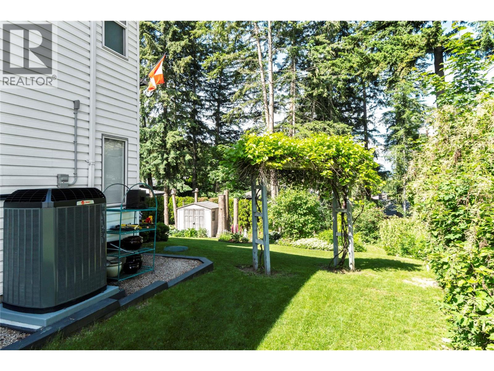 2215 Lakeview Drive, Blind Bay, British Columbia  V0E 2W2 - Photo 63 - 10390274