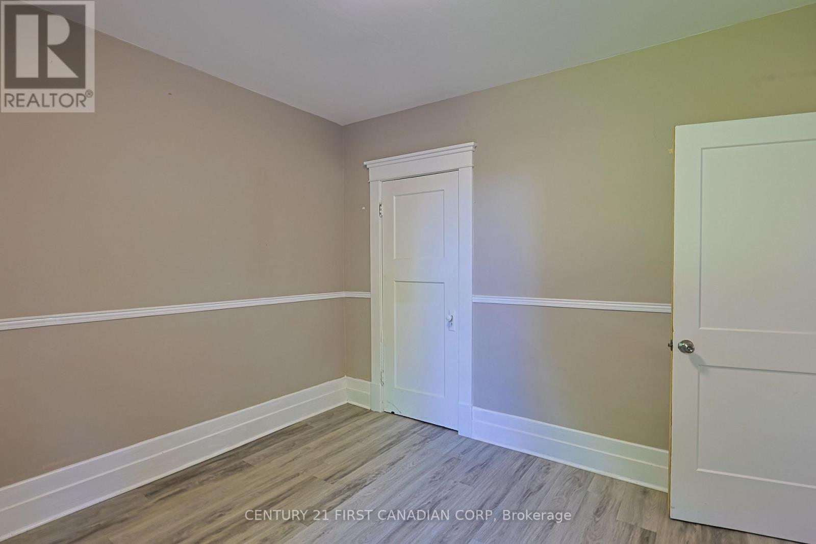 Main Floor - 444 Dorinda Street, London East, Ontario  N5W 4B4 - Photo 14 - X13230480
