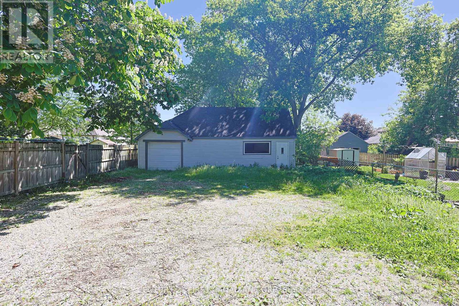 Main Floor - 444 Dorinda Street, London East, Ontario  N5W 4B4 - Photo 33 - X13230480