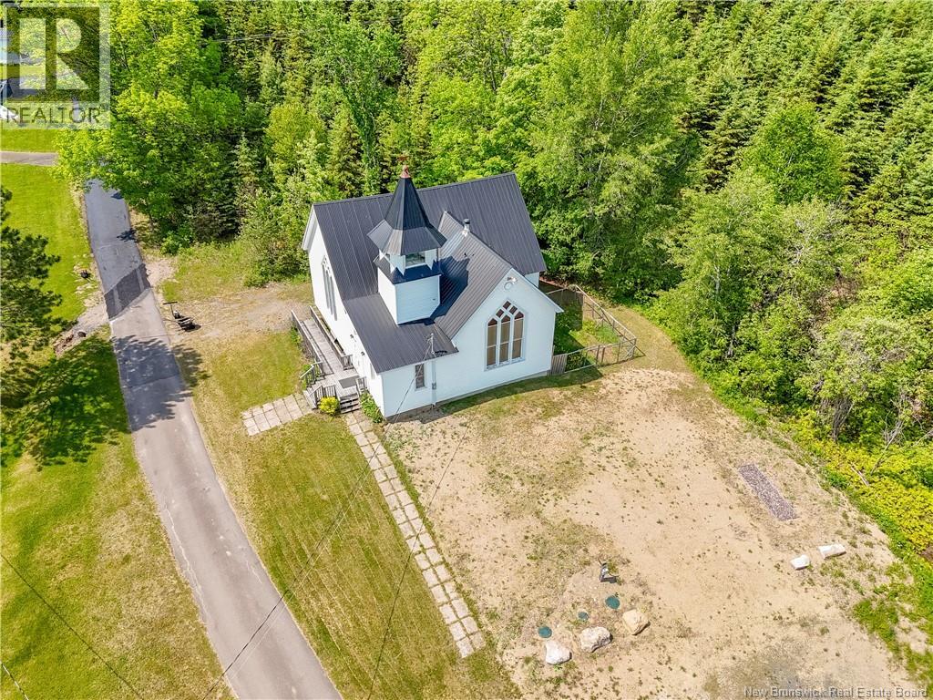 6682 Route 102, Nackawic, New Brunswick  E6K 3T7 - Photo 3 - NB141145
