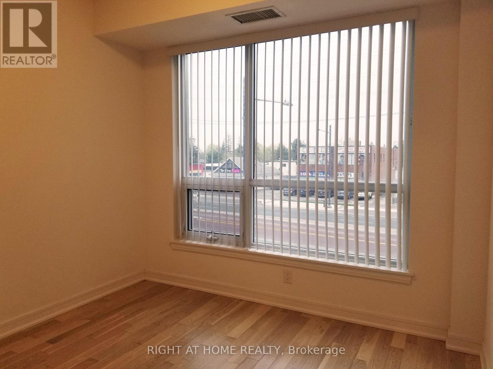 NW-212 - 9201 Yonge Street, Richmond Hill, Ontario  L4C 1H9 - Photo 15 - N13249608