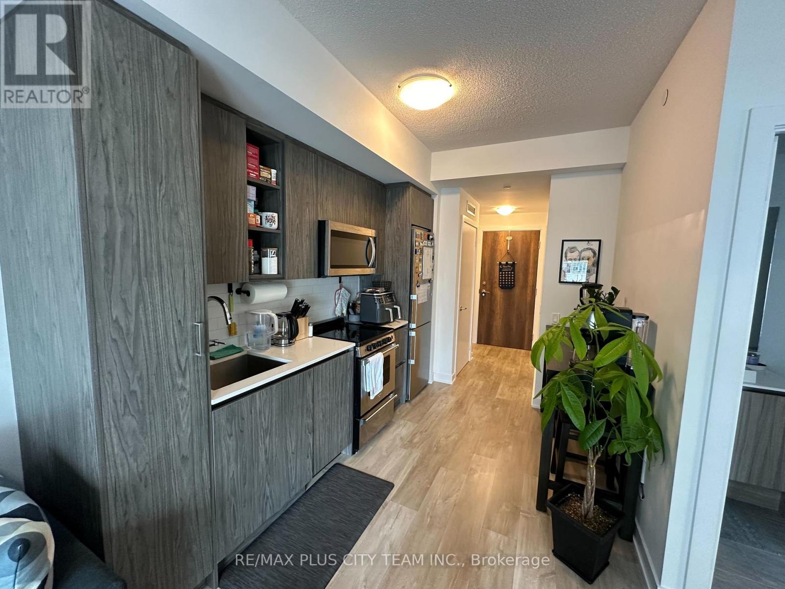 501 - 251 Manitoba Street, Toronto, Ontario  M8Y 0C7 - Photo 4 - W13228710