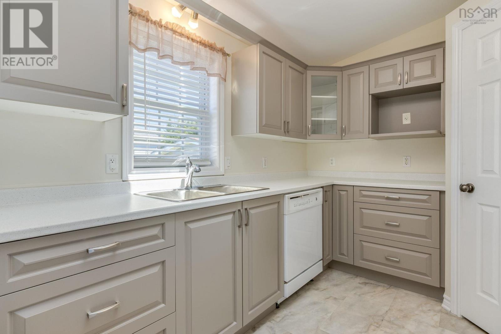 141 Birchill Drive, Eastern Passage, Nova Scotia  B3G 1E1 - Photo 11 - 202613460
