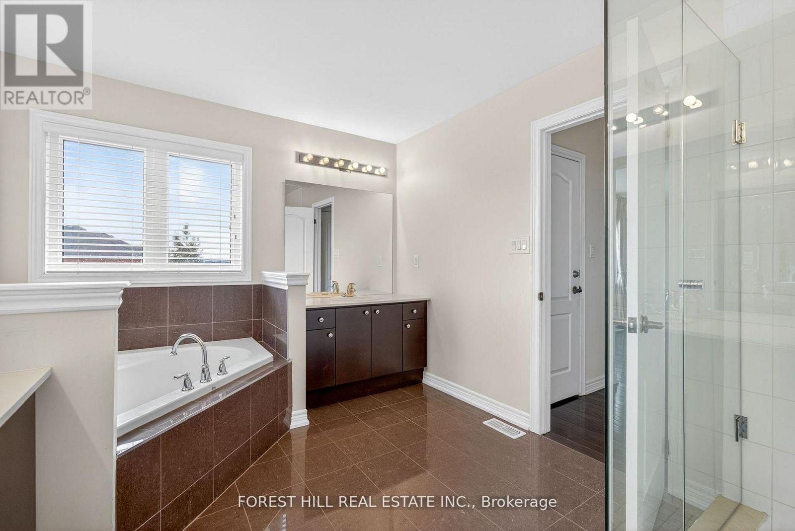 107 Rumsey Road, Vaughan, Ontario  L6A 4L8 - Photo 27 - N13249752