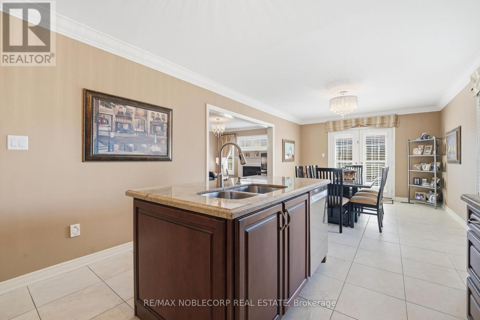 67 Forest Fountain Drive, Vaughan, Ontario  L4H 1S3 - Photo 13 - N13249930