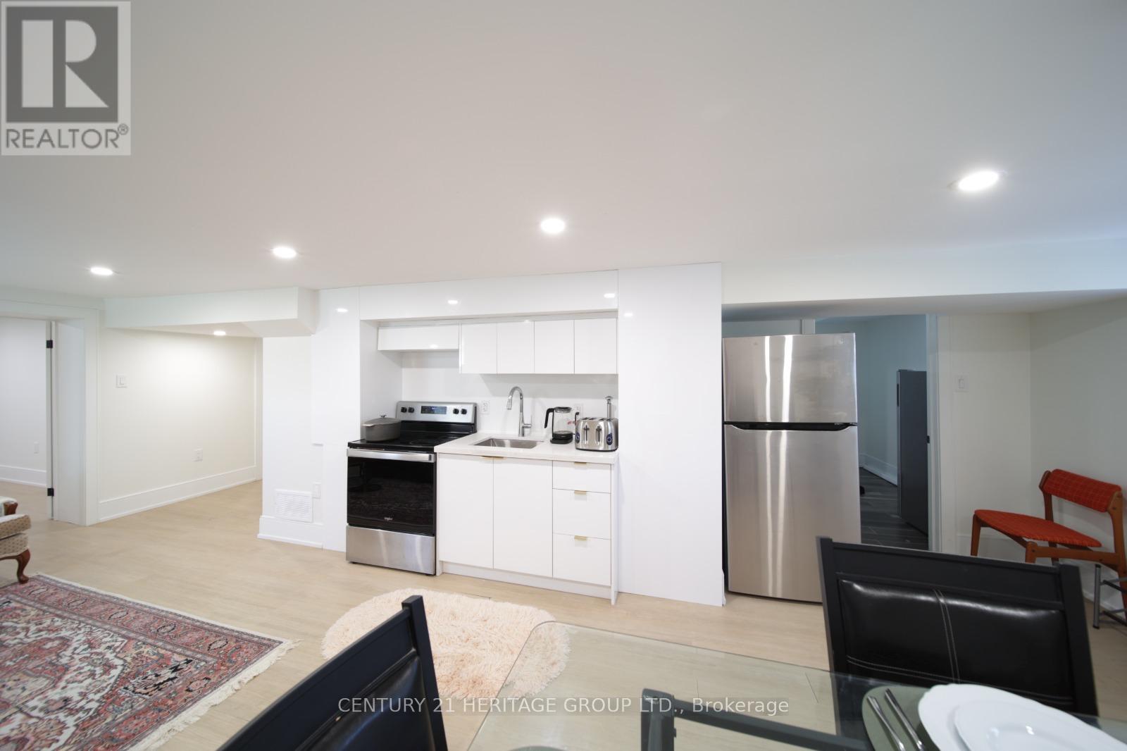 270 Brighton Avenue, Toronto, Ontario  M3H 4E9 - Photo 5 - C13247430