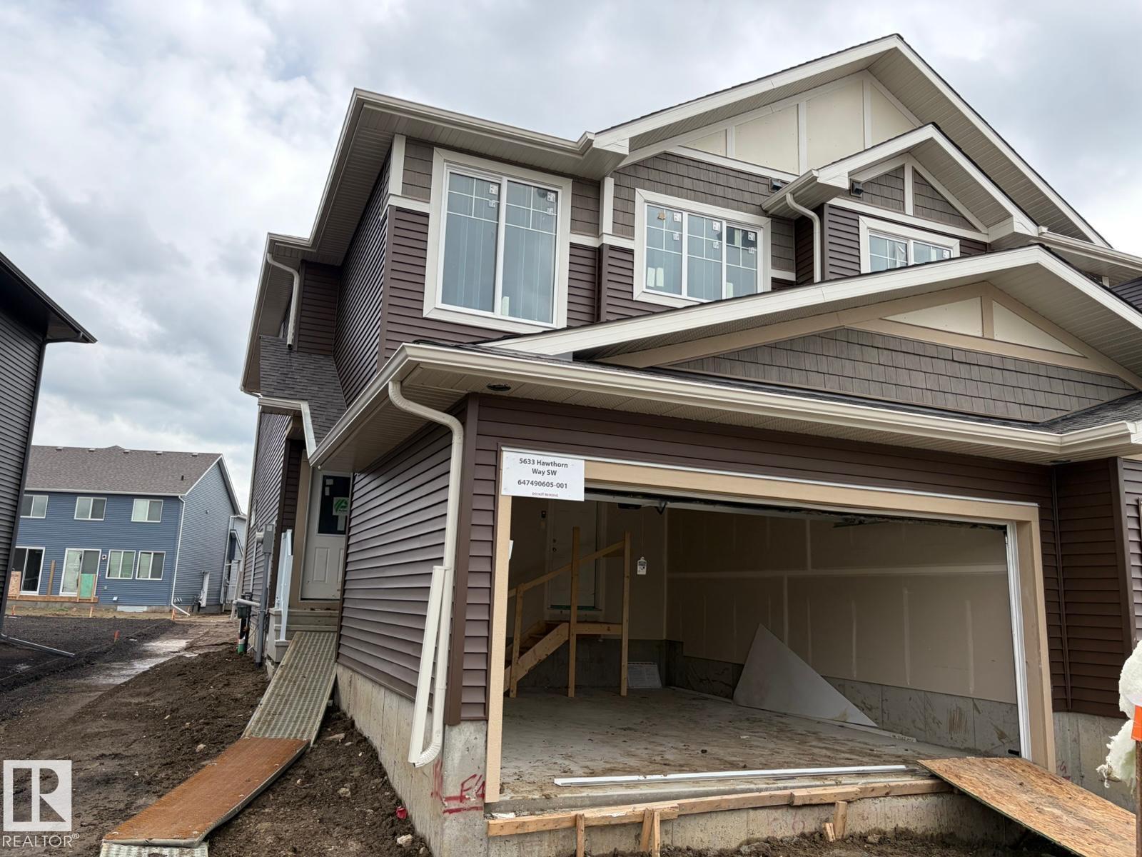 5633 HAWTHORN WY SW, Edmonton