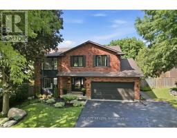 8 SOMERSET CRESCENT, London South, Ontario