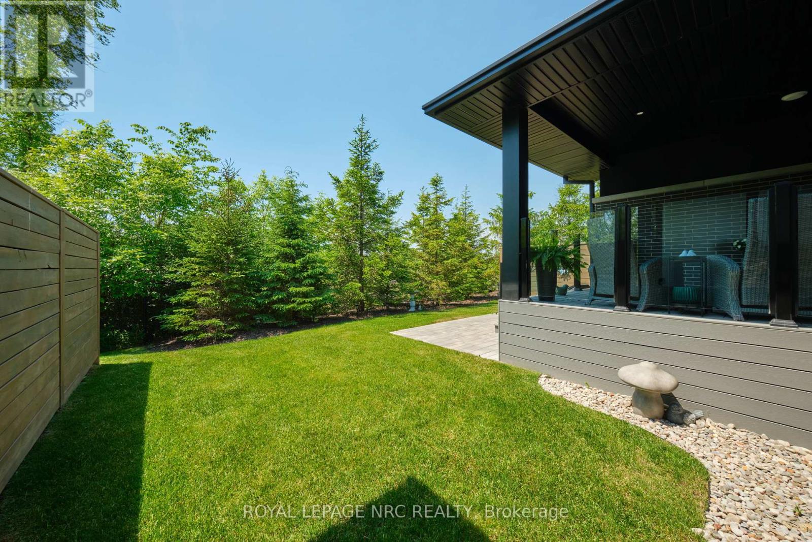15 Taliesin Trail, Welland, Ontario  L3C 0H5 - Photo 3 - X13023746